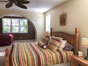 4 soverom, strykejern/-brett, wi-fi og sengetøy