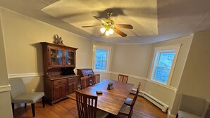 Unclassified image, 4 of 23, button - Harvard, B.U. M.I.T. Fenway Park convenient comfortable & spacious 3BR apartment (Cambridge)