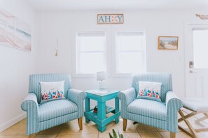 Smart TV - Coastal Dunes 2: Pet Friendly, Oceanfront Cottage in Nags Head (Nags Head)