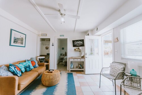 Coastal Dune 4: Pet-Friendly, Cottage on the Beach in Nags Head