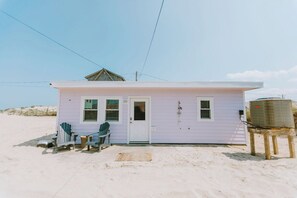 Exterior - Coastal Dune 4: Pet-Friendly, Cottage on the Beach in Nags Head (Nags Head)