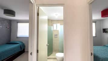 Comfort Apartment, Patio | Bathroom