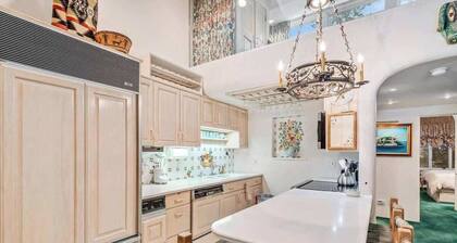 Vail Village Condo, Walk to Ski Lift