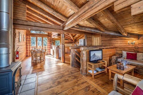 200m des Pistes | Chalet Lumineux + Jacuzzi Privé