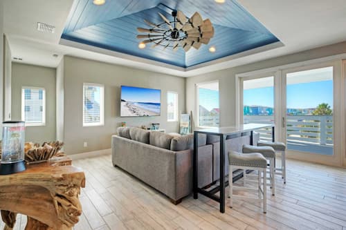 House (5 Bedrooms) | Interior