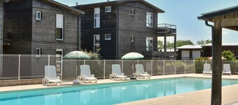 T4 duplex avec terrasse privée | Piscine sur place