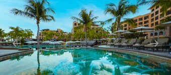 3-bedroom ocean view at Villa Del Palmar Loreto