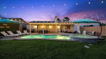 Piscine extérieure, piscine chauffée