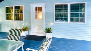 Terrace/patio - Charming Chalet at Pocono Ridge (Albrightsville)