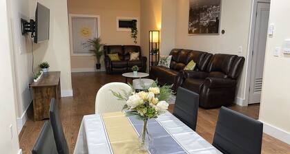 Spacious 5-bedroom with 5 bath villa in fabulous near NYC