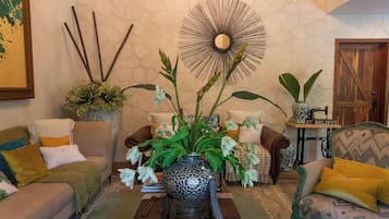 Rumah Mewah, pemandangan kolam renang | Area keluarga | TV dan peralatan stereo