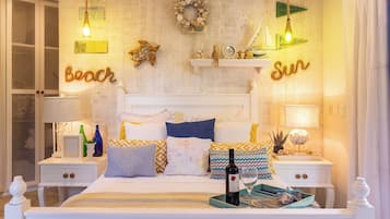 Rumah Mewah, pemandangan kolam renang | 5 kamar tidur, tirai kedap cahaya, dan Wi-Fi gratis