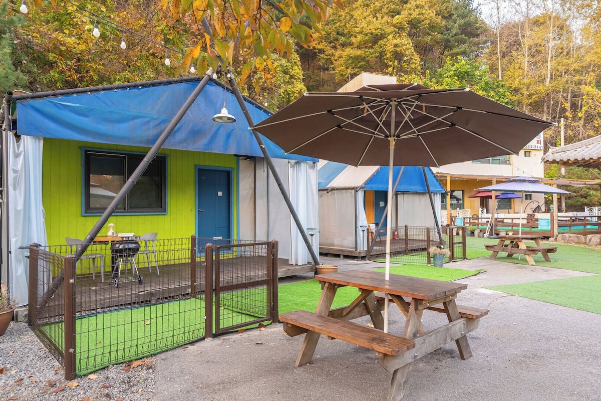 Chambre, 1 chambre (Glamping Royal2 (Pet/Private BBQ)) | 1 chambre, Wi-Fi gratuit