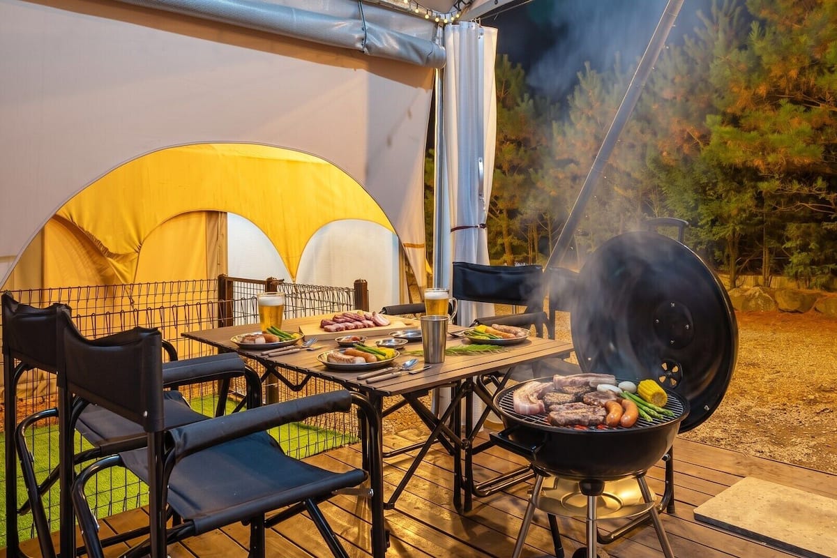 Chambre, 1 chambre (Glamping Jumbo4(Pet/Private BBQ)) | 1 chambre, Wi-Fi gratuit