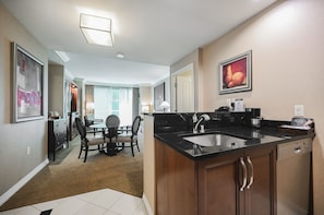 Interior - Strip View One Bedroom | Balcony| Signature at MGM (Las Vegas)