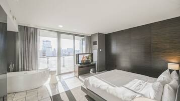 1 quarto, escrivaninha, ferros/tábuas de passar roupa, Wi-Fi de cortesia