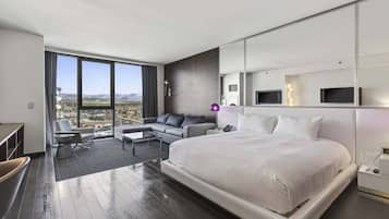 1 habitación, escritorio, tabla de planchar con plancha y wifi gratis