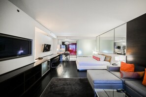1 habitación, escritorio, tabla de planchar con plancha y wifi gratis 