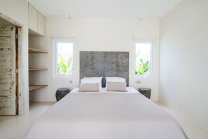 2 bedrooms, Egyptian cotton sheets, premium bedding, in-room safe - MIID Villa Balangan (Jimbaran)