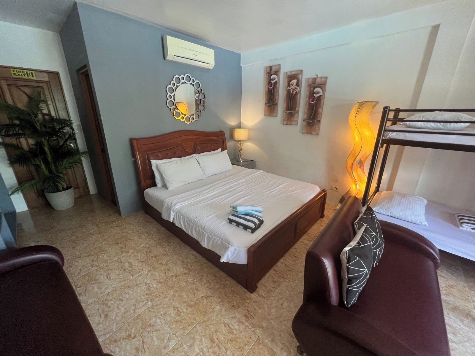 Suíte estúdio luxo | Cofres nos quartos, individualmente mobiliados