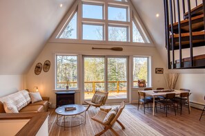 Fernseher, Kamin, Videospiele