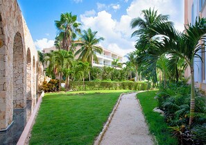 Exterior - High-End Waterfront Condo Secrets Waters (Puerto Aventuras)