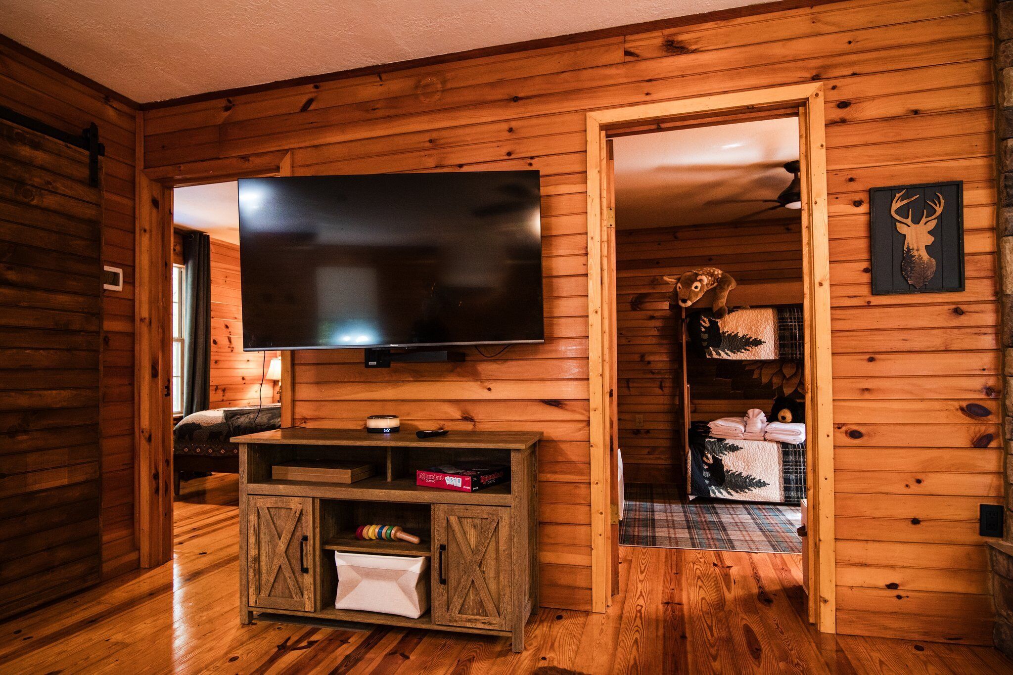 3 chambres, lit parapluie, Wi-Fi, draps fournis