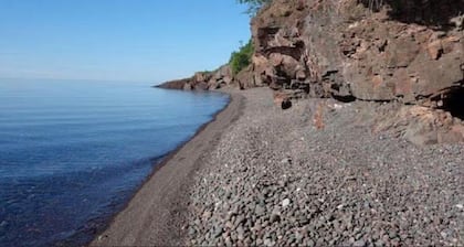 Lovely Lake Superior Waterfront Townhome, Tofte, North Shore of MN.