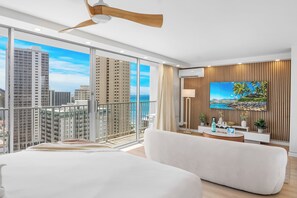 Estudio Premium, 1 cama King size, cocineta, vista parcial al océano (0158) | 1 habitación, wifi gratis y ropa de cama