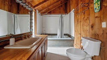 Rumah | 4 kamar tidur