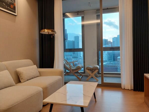 Grand Double Room, Balcony, City View | Blackout curtains, soundproofing, iron/ironing board, free WiFi