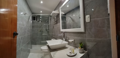 La Terraza Inn