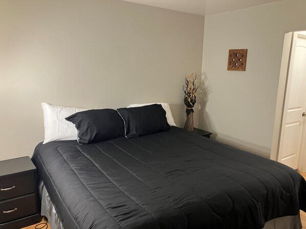 2 bedrooms, WiFi, bed sheets