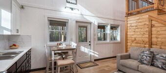 Pine Cone Cottage - Pine Cone Cottage