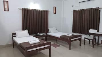 Deluxe Room | Soundproofing