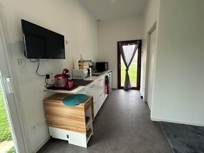 Oven - Studio at Pierre and Delphine (Lapalisse)