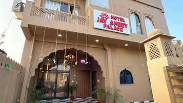 Fachada del alojamiento