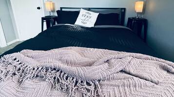 1 chambre, fer et planche Ă repasser, Wi-Fi, draps fournis