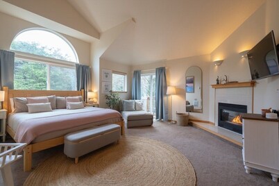 Tolovana 3 - 700ft to Beach - Family Fun - Dogs Ok!