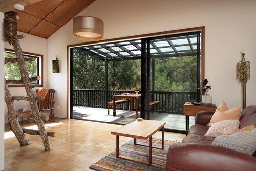 Eagle Heights Glamping Cabin