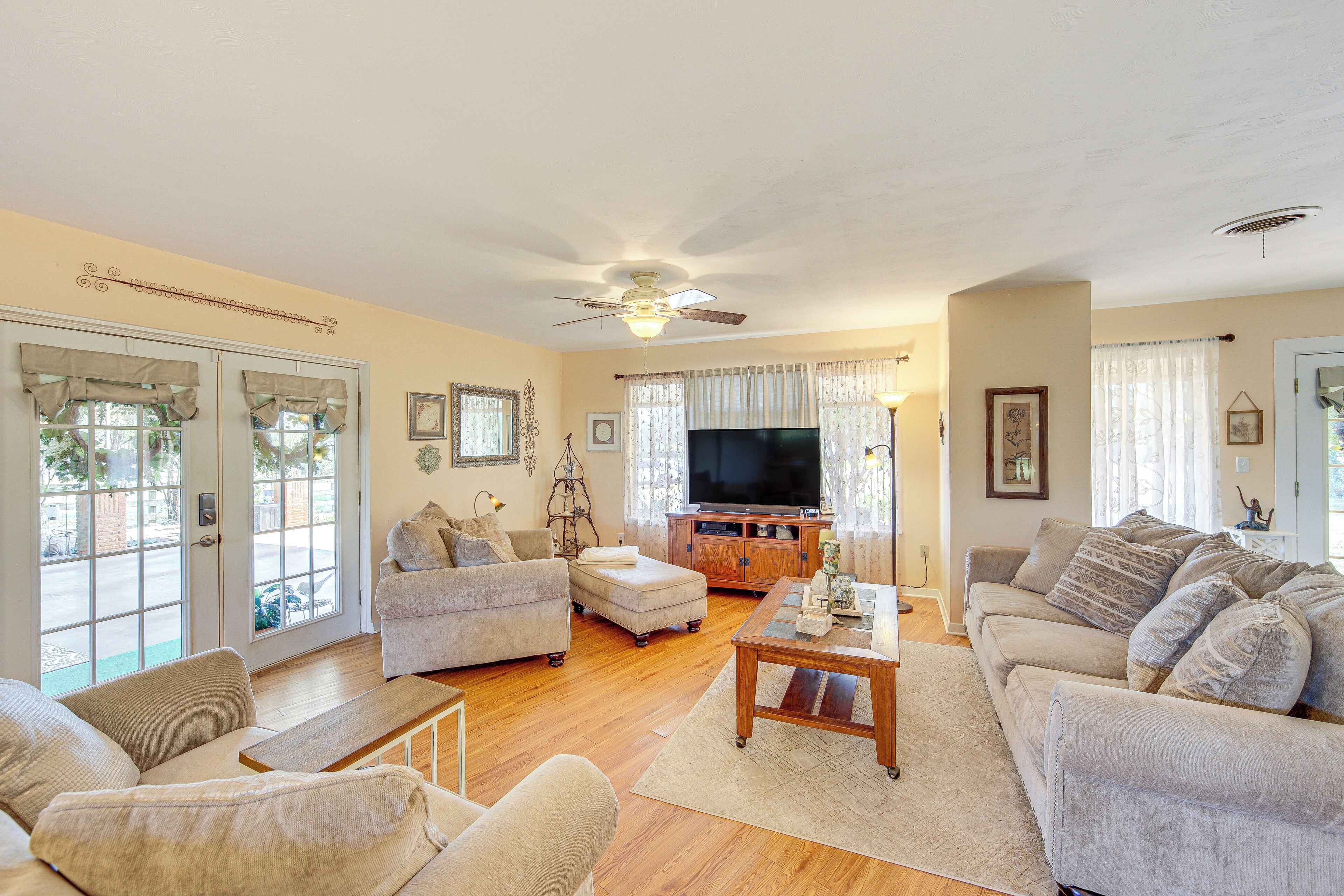 Alto Vacation Rental | 2BR | 2BA | 1,500 Sq Ft | Step-Free Access