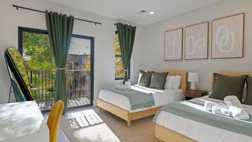 3 bedrooms, desk, free WiFi, bed sheets