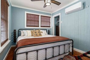 2 chambres, fer et planche à repasser, Wi-Fi, literie fournie