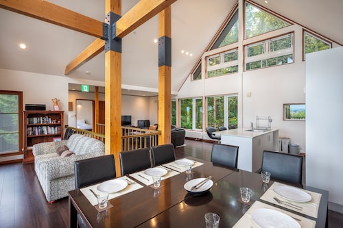 ダイニングルーム