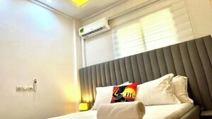 2 bedrooms, WiFi, bed sheets - African Home Savane  (Douala)