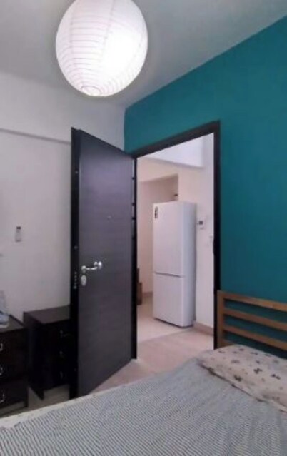 2 Bedroom Heart of Center