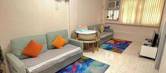 3 Bedrooms apartment beside metro fit for big group / family near Temple Street 