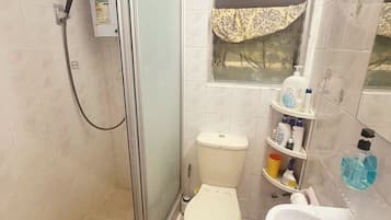 Hårtørrer, håndklæder, Sæbe, Shampoo