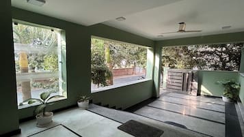 Entrada de la propiedad