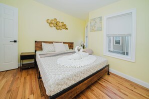 3 soverom, strykejern/-brett, wi-fi (inkludert) og sengetøy